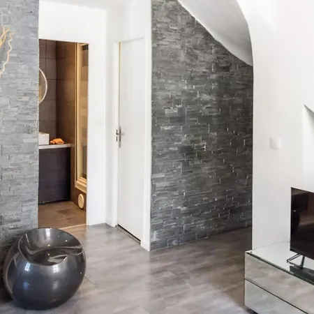 Le Montfleury - Hypercenter - Cozy - Wifi Apartment